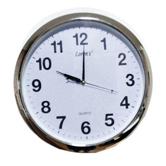 Reloj de pared circular en plateado