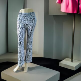 Pantalo de mujer bota de sirena en estampado cebra - Imagen 4
