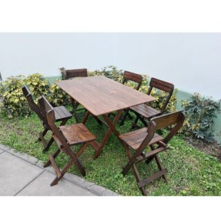 Jueco de comedor en madera cuadrado marron