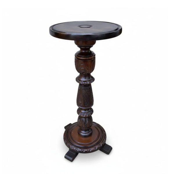 Pedestal 